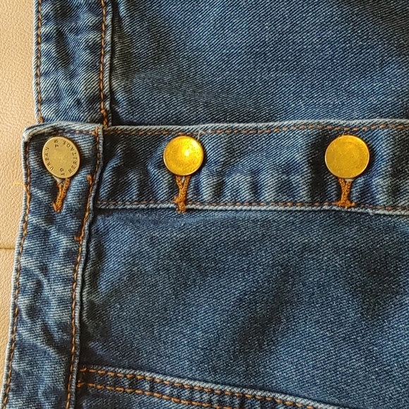 3/$30 Urban Heritage Jean Skirt - Picture 2 of 3